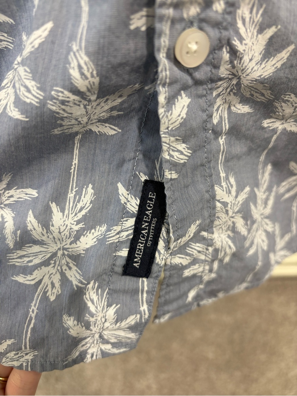 American Eagle Outfitters Light Blue Palm-Print Button-Down Shirt - Picture 3 of 4